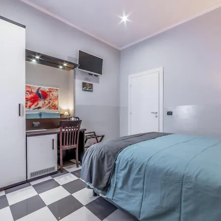 In - Termini Train Station Πανσιόν